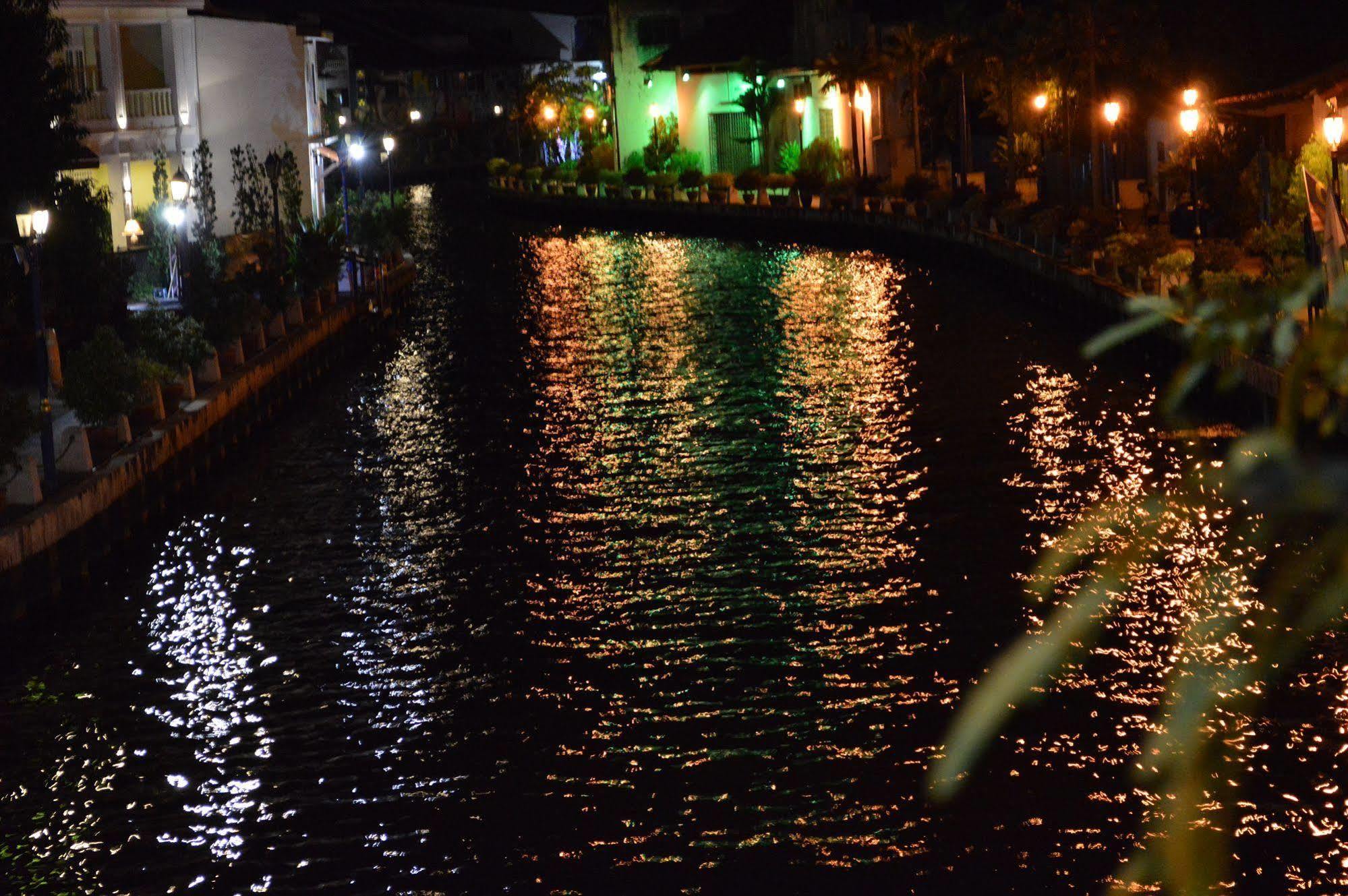 Jawa Street Townstay Malacca エクステリア 写真